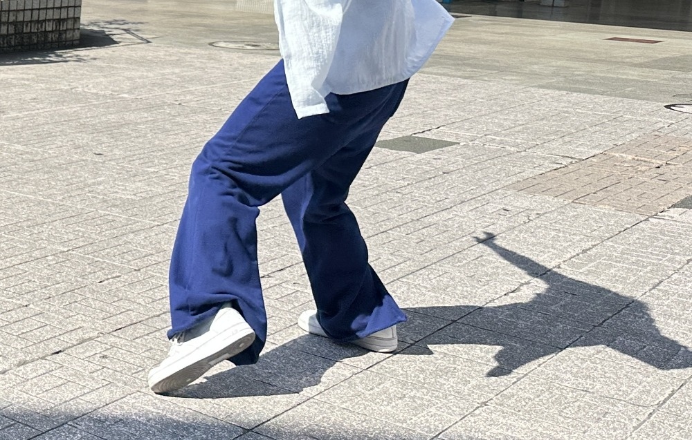 地研CM